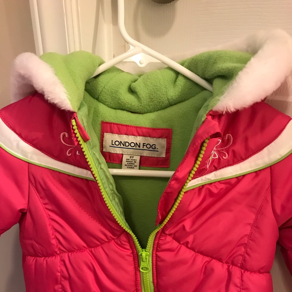 London fog winter coat with scarf. Size 3t